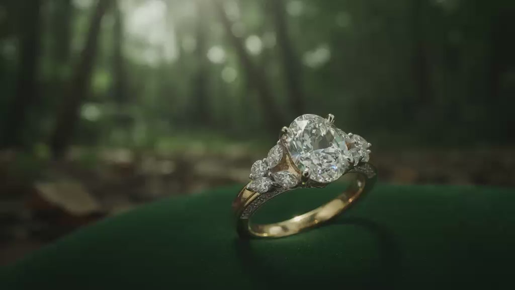 FAHI Éclat Oval Diamond Ring
